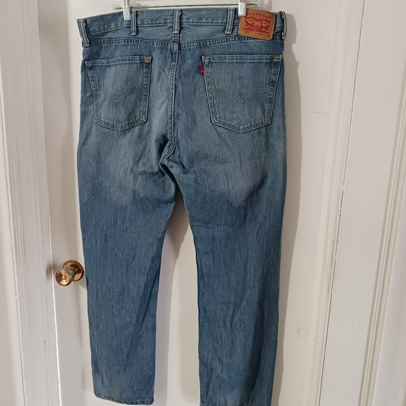 Levi's 505 Men's Regular Fit/Straight Leg Jeans 38x32 - Picture 4 of 4